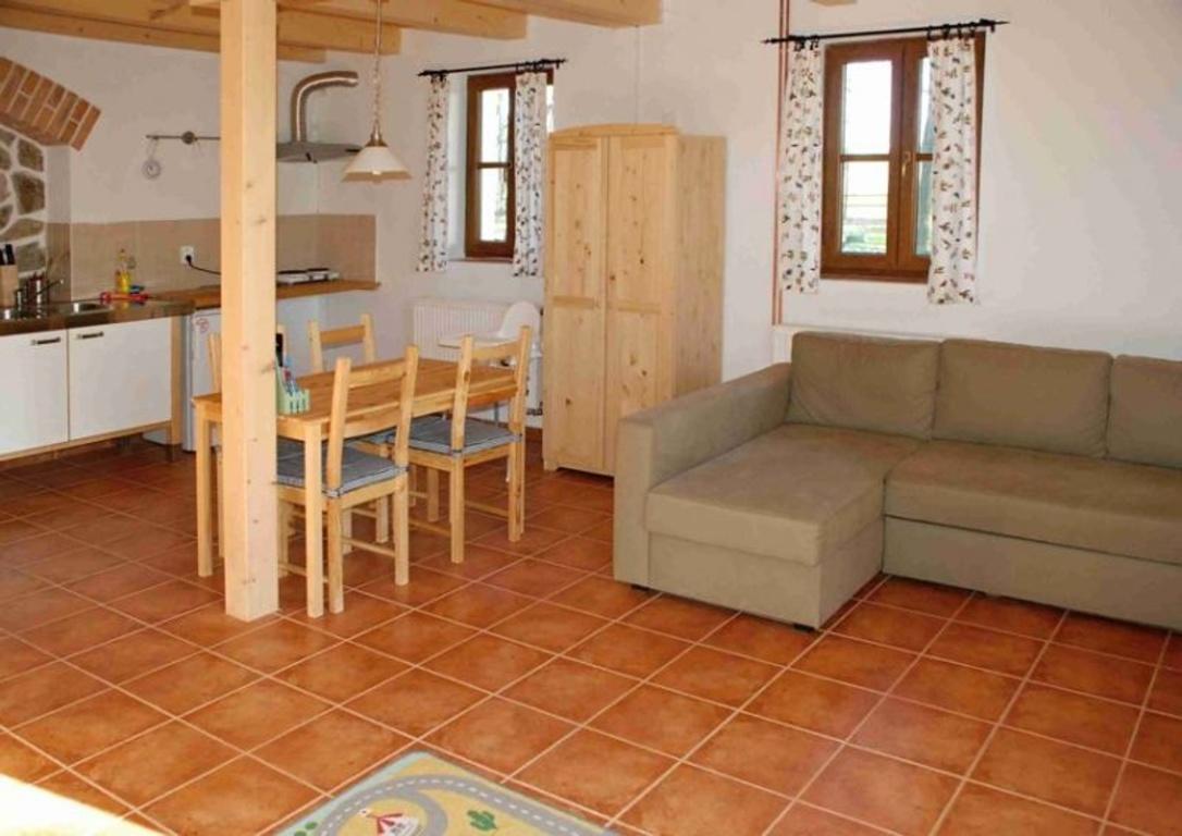Veverci Dvur Hotel Rosec Zewnętrze zdjęcie