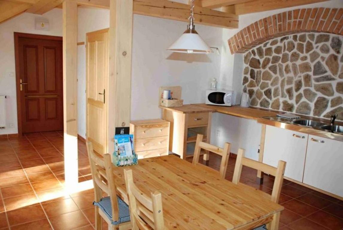 Veverci Dvur Hotel Rosec Zewnętrze zdjęcie